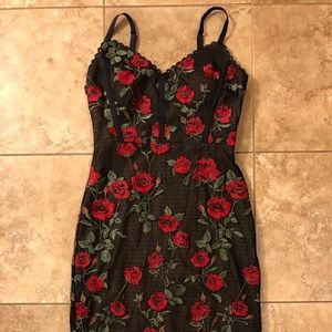 BCBG MaxAzria rose dress size 0